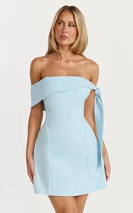 EVenz - Showpo - 5.3.26_-_Hayley_x_EM_x_Amber19879.webp