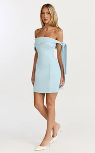 EVenz - Showpo - 5.3.26_-_Hayley_x_EM_x_Amber19894.webp