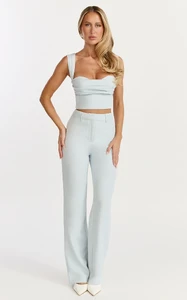 EVenz - Showpo - 5.3.26_-_Hayley_x_EM_x_Amber20319.webp