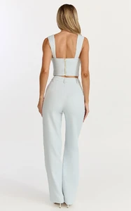 EVenz - Showpo - 5.3.26_-_Hayley_x_EM_x_Amber20355.webp