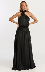 EVenz - Showpo - 5.3.26_-_Hayley_x_EM_x_Amber20718.webp