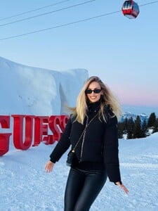 MarieJ - Guess2026awShow - 627843226 - 2026-02-03.jpg