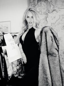 MarieJ - Guess2026awShow - 629452604 - 2026-02-04.jpg