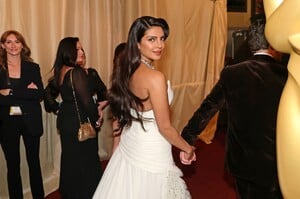 Priyanka_Chopra_attends_the_98th_Oscars_at_Dolby_Theatre_in_Hollywood2C_California_28229.jpg