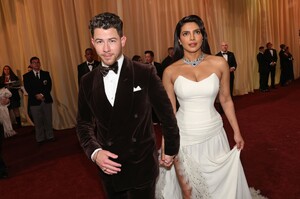 Priyanka_Chopra_attends_the_98th_Oscars_at_Dolby_Theatre_in_Hollywood2C_California_28429.jpg