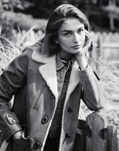 Telegraph-Magazine-September-2015-Andreea-Diaconu-by-Dan-Martensen-03.jpg