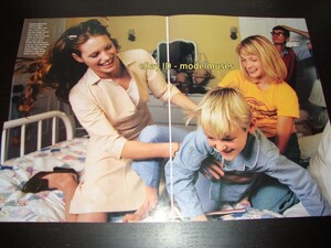 VOGUE US April 1999.jpg