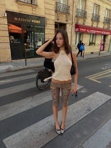 lululindinger_3690385586502712676's2025-8-3-19.19.964 story.jpg