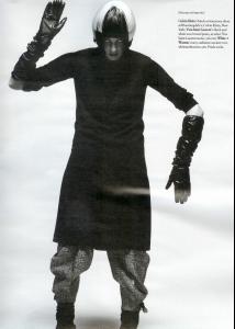 post-1254-1145368387_thumb.jpg
