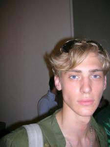 post-2379-1146260531_thumb.jpg