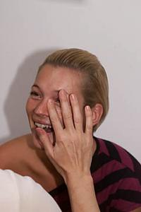 post-4034-1150062899_thumb.jpg